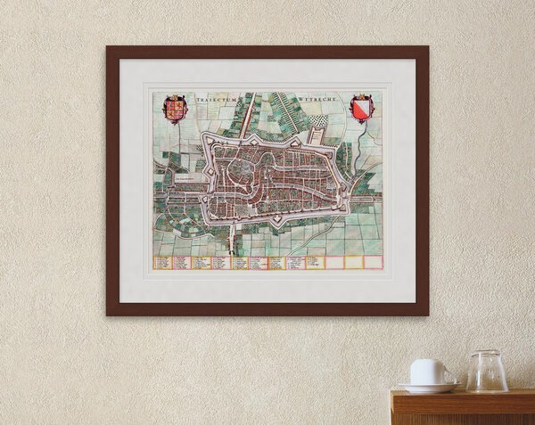 Oude kaart Utrecht 1649 Blaeu ingelijst in mahonie lijst met passe-partout aan de muur