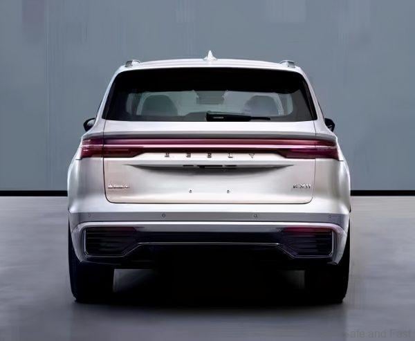 Geely KX 11 SUV_rear
