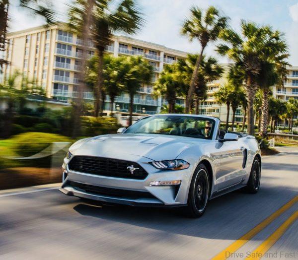 Ford Mustang Convertible 2020