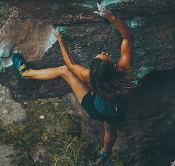 solo climbing