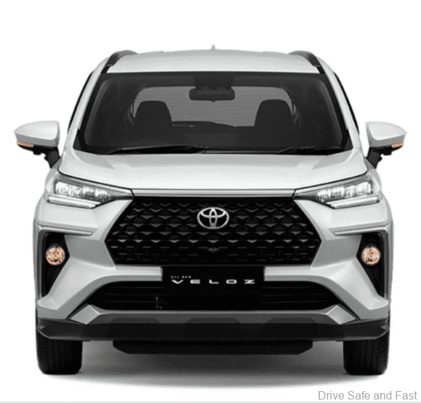 toyota veloz from the front