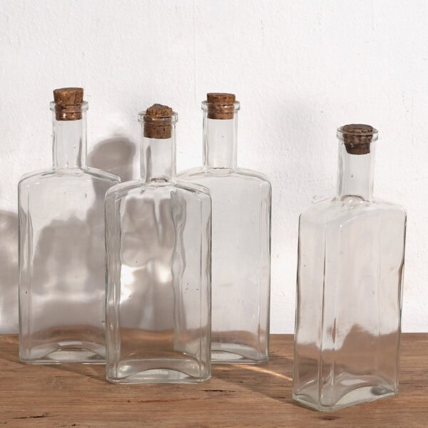 Anciennes bouteilles de liqueur (c.1920). Ensemble de 4 pièces #28