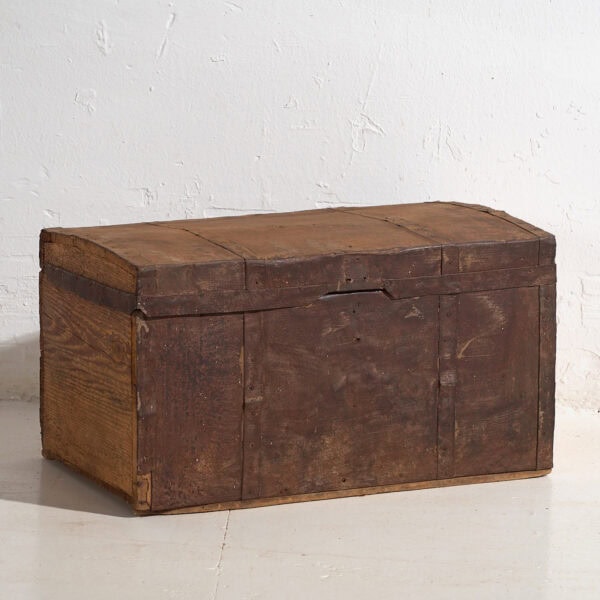 Small antique chest with metal frame (c.1920) #11