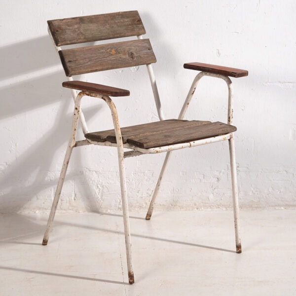 Silla de jardín con reposabrazos antigua (c.1920)