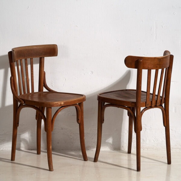 Antique Thonet bistro chairs (c.1900). Set of 2 pieces #30