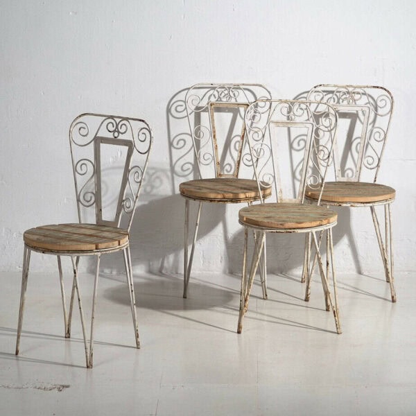 Antique outdoor chairs in white (c.1920). Set of 4 pieces