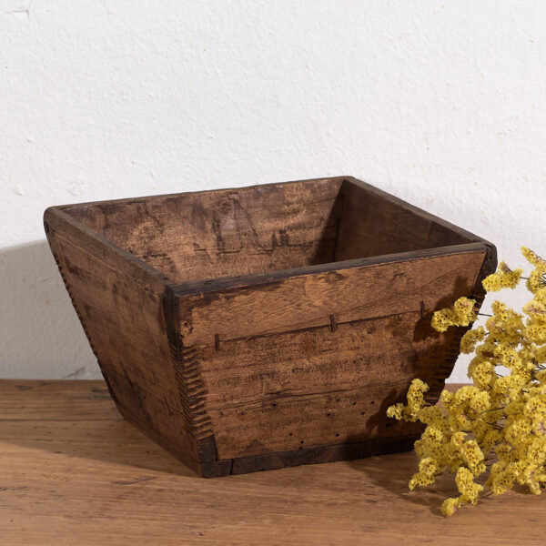 Petit bol antique de style primitif (c.1920) #13