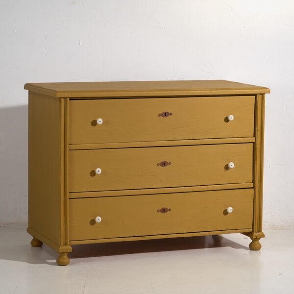 Cómoda antigua de color amarillo mostaza (c.1920) #54