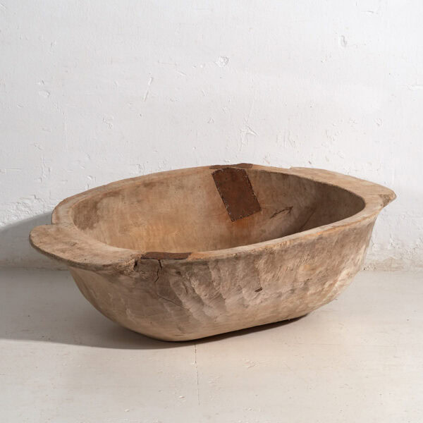 Cuenco grande antiguo de madera maciza (c.1900) #1
