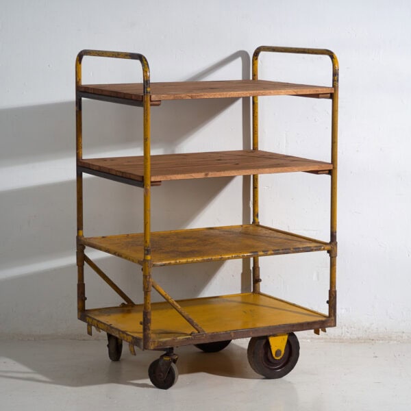 Carro industrial amarillo de metal – Trolley de fábrica europeo – circa 1950 #2