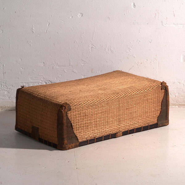 Set de dos cestas antiguas kōri en mimbre de sauce – Japón, circa 1920