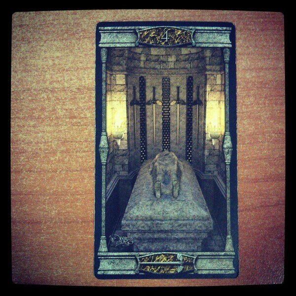 #tageskarte Die 4 der Schwerter #tarot #esoterik #spiritualität