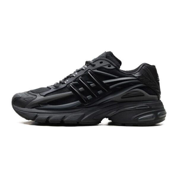 Adidas Adistar Jellyfish “Triple Black”