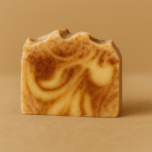 Welche natürlichen Inhaltsstoffe machen eine hochwertige Naturseife aus? Warum ist handgemachte Seife besser als industrielle Seife? Welche Vorteile hat Naturseife mit Bio-Ölen für die Haut? Was ist der Unterschied zwischen Naturseife und konventioneller Seife? Warum sollte ich eine Seife ohne Palmöl verwenden? Welche ätherischen Öle sind in Naturseifen besonders hautfreundlich? Wie wirkt Mineralerde in Naturseife auf die Haut? Welche Naturseife eignet sich für empfindliche Haut? Wie wird handgemachte Bio-Seife hergestellt? Welche Seife ist nachhaltig und plastikfrei? Kann ich Naturseife auch als Shampoo oder Duschgel-Ersatz nutzen? Welche Naturseife ist für Allergiker geeignet? Wie lange hält eine handgesiedete Naturseife? Was sind die Vorteile von Gewürzseifen für die Haut? Warum ist der Duft von Naturseifen mit ätherischen Ölen besser als Parfumseifen?