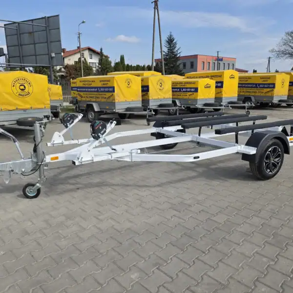 Przyczepa pod dwa skutery HAMOWANA DMC 500-1350 ” BIAŁA ALUSY