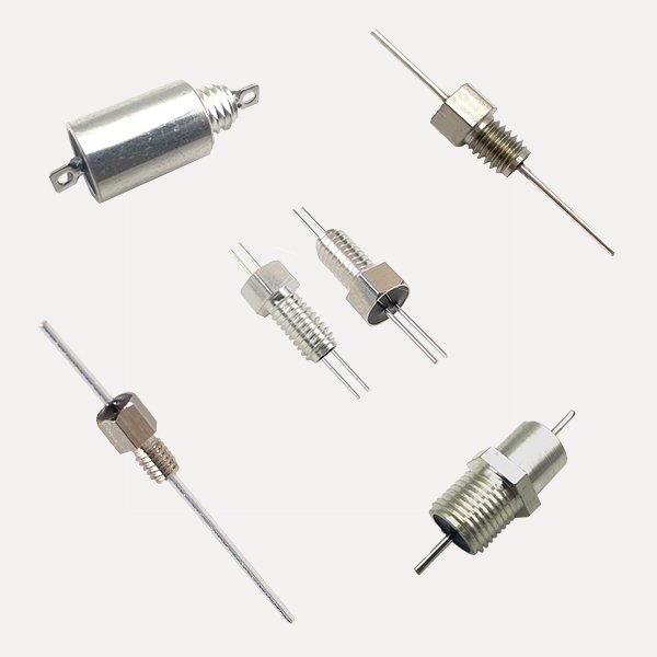 Hermetically Sealed
Threaded Case Filters