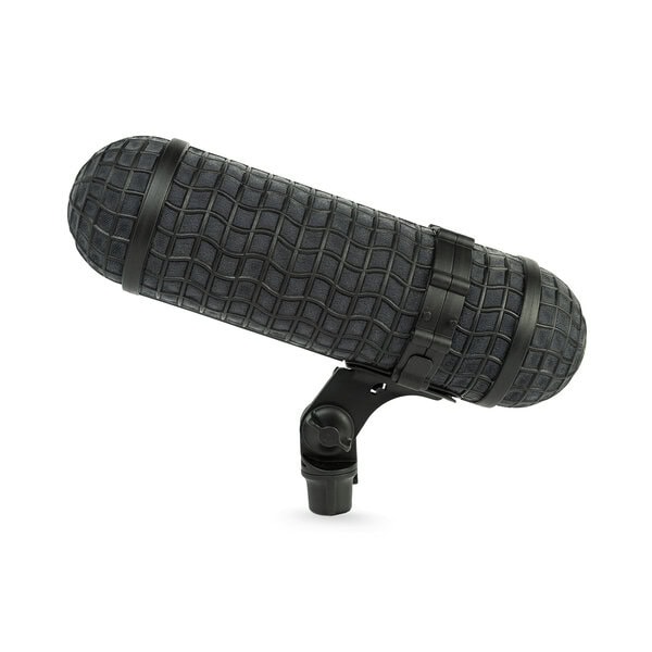 Complete kit contents including windshield mount and accessories