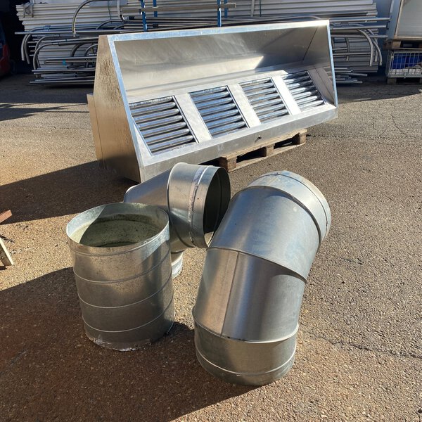 campana extractora industrial en acero inoxidable – 2,70 m (sin motor)