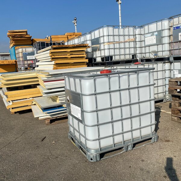 depositos ibc de 1000 litros – reforzados con jaula metálica
