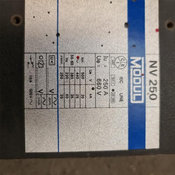 interruptor magnetotérmico automatico de 250 a