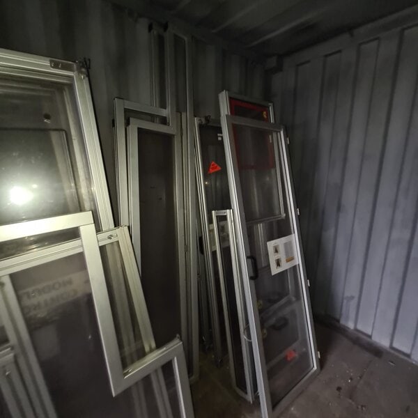 separadores divisores de espacios estructura de aluminio