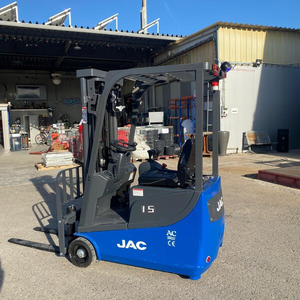 carretilla elevadora eléctrica jac cpd15s nueva | 1.500 kg | elevación 4,5 m | 2 años garantía