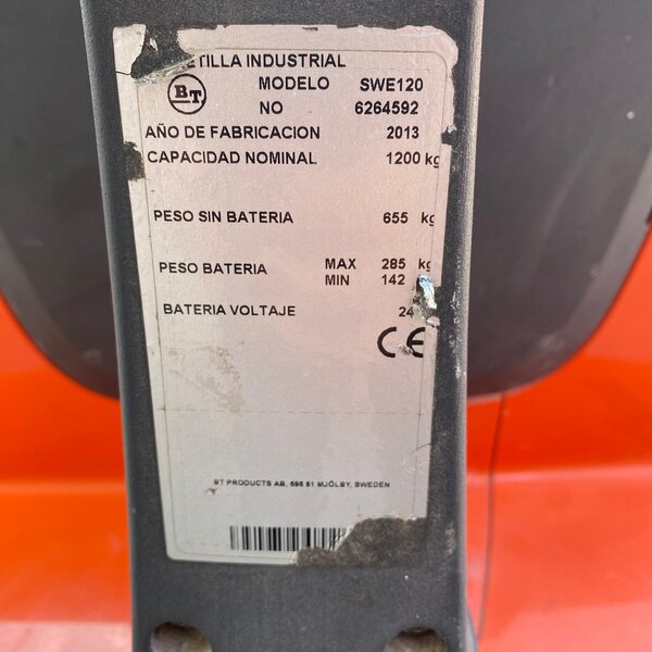 apilador eléctrico bt staxio swe120 – 1200kg – elevación 2,7m – 24v
