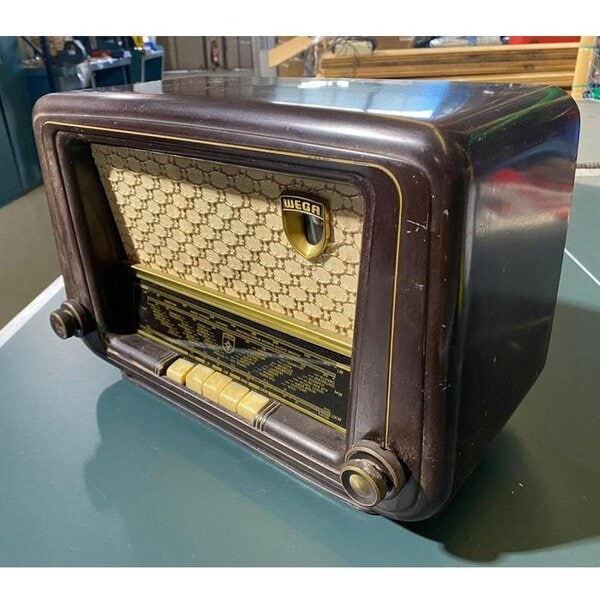 radio antiguo wega