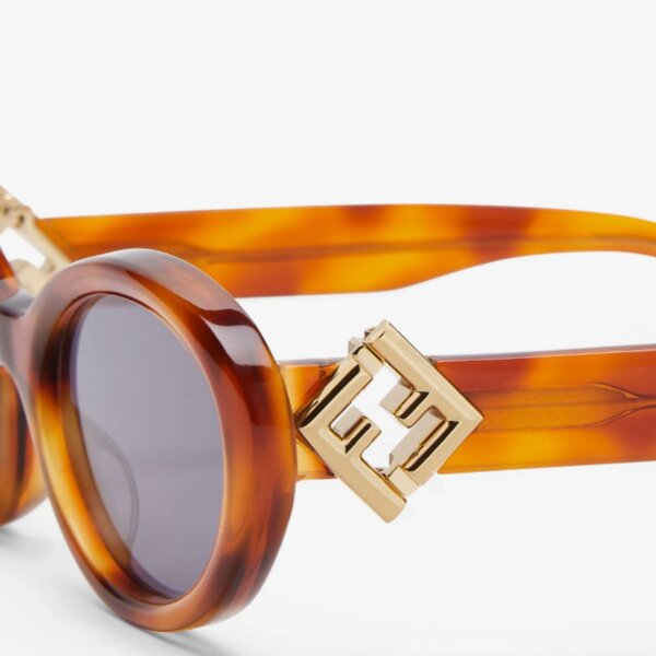 oculos-de-sol-fendi-40140UC56V-detalhes