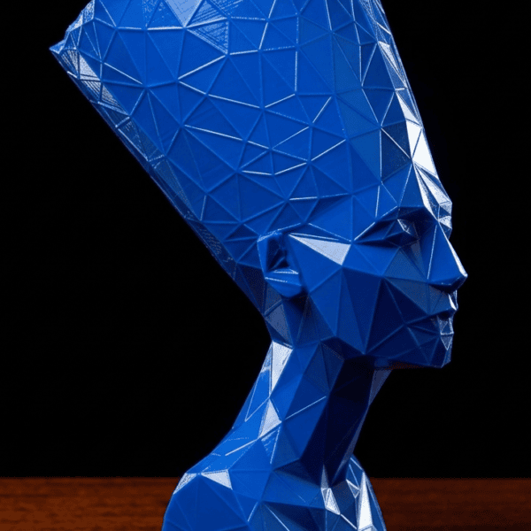 Busto Nefertiti Poligonal | Plasma Blue