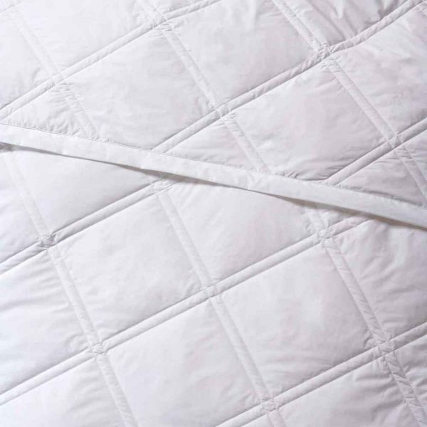 Downlite 300TC Double Diamond Duck Down Blanket - Image 2