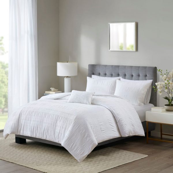 Madison Park Nicolette 4 Piece Cotton Seersucker Duvet Cover Set