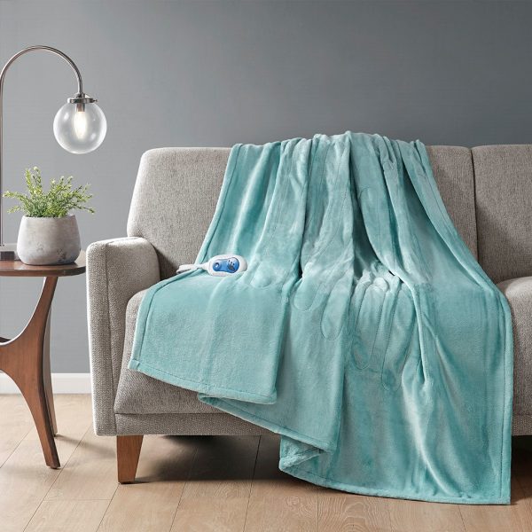 Beautyrest Microlight Luxury Heated Plush Throw - Image 4