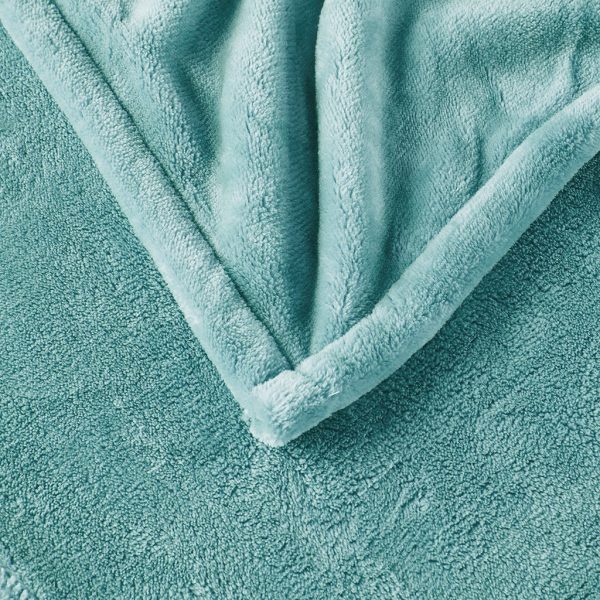Beautyrest Microlight Luxury Heated Plush Throw - Image 6