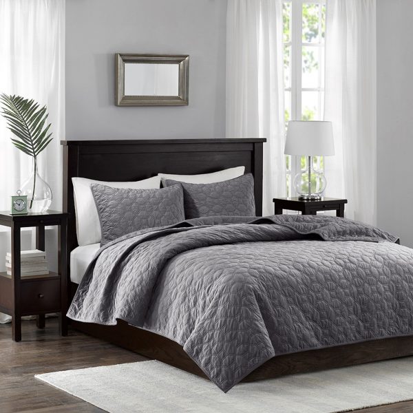 Madison Park Harper Faux Velvet Reversible 3PC Coverlet Set - Image 7