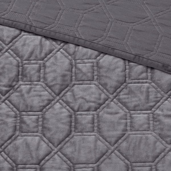 Madison Park Harper Faux Velvet Reversible 3PC Coverlet Set - Image 8