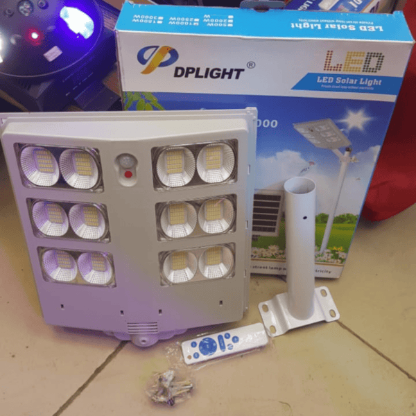 DPLIGHT All-in-One Solar Street Light Kit – Premium Outdoor Security & Pathway Lighting