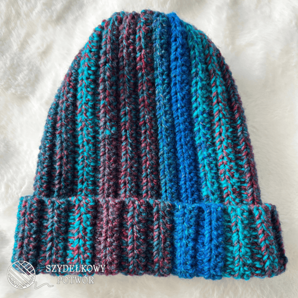 Czapka beanie na szydełku