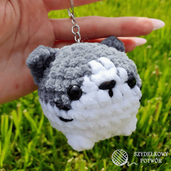 Brelok z kotem na szydełku