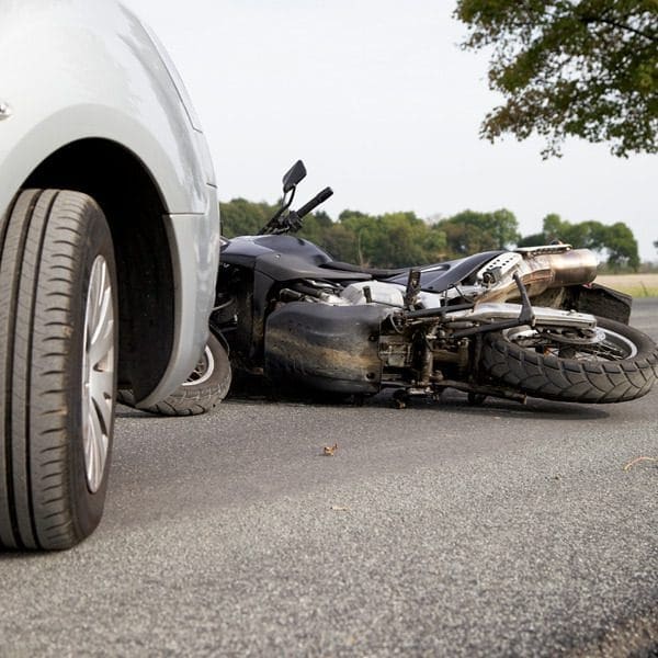 Houston lawyer advising injured motorcyclist after accident