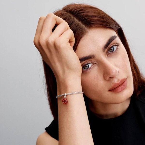 Намистина Pandora "Кубик Клубу Пекельного вогню" Дивні дива 793564C01 - Зображення 4