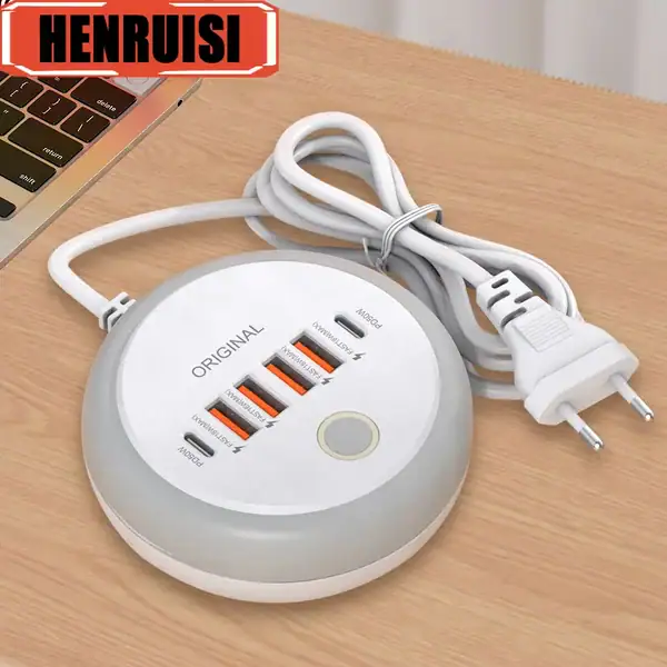 شاحن USB متعدد المنافذ