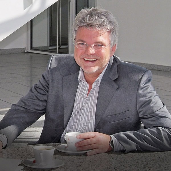 Geschäftsführer 1A-Spanndecke Lothar Wuttke