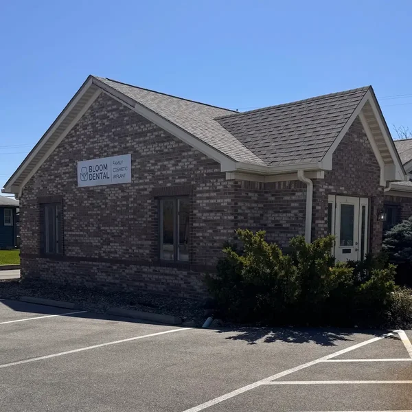 Bloom Dental – Plainfield image