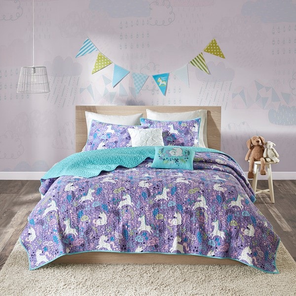 Urban Habitat Kids Lola Unicorn Reversible Cotton  Quilt Set with Throw Pillows in Purple, Twin UHK13-0052
