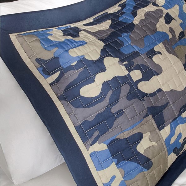 Mi Zone Josh Reversible Camouflage Quilt Set with Throw Pillow in Blue, Twin/Twin XL MZ80-307