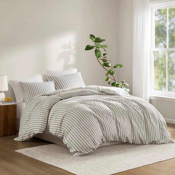 Madison Park Etta Duvet set in Grey, Queen MP12-8713 - Image 4