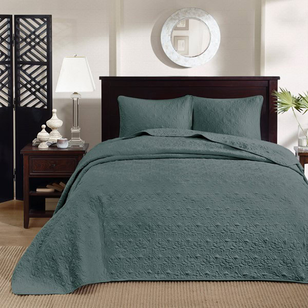Madison Park Quebec Reversible Quilt Set in Balsam Green, King/Cal King MP13-8479 - Image 2