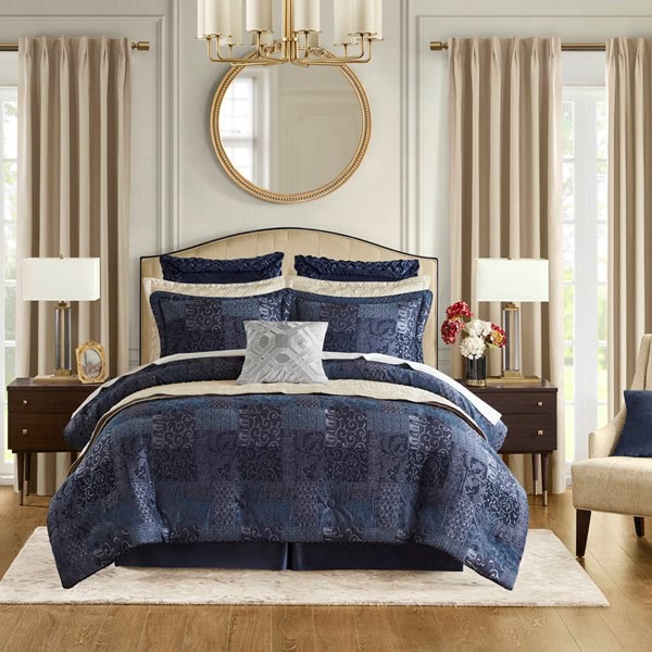 Croscill Classics Galleria 4 Piece Comforter Set in Navy, Queen CCL10-0071