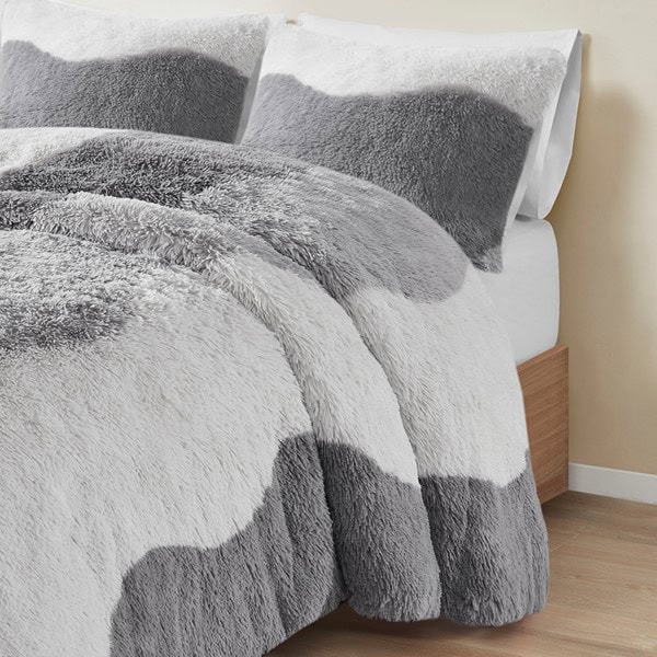 Intelligent Design Cassie Ombre Shaggy Faux Fur Comforter Set in Grey, Twin/Twin XL ID10-2291 - Image 2
